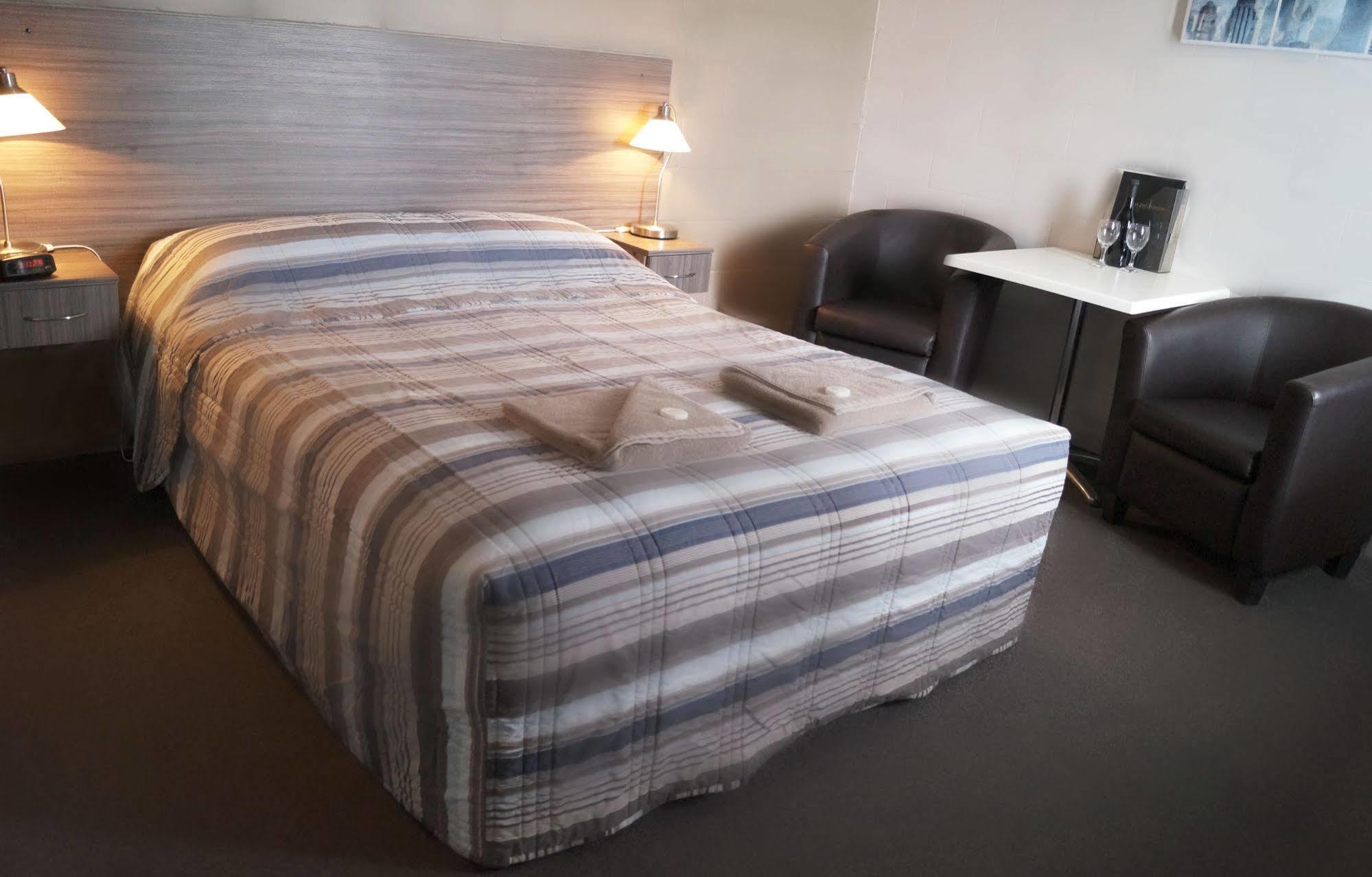Motel Riverbend Tailem Bend Dış mekan fotoğraf